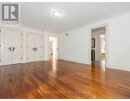 35 Yorkdale Crescent, Toronto, ON M9M1C2 Photo 26