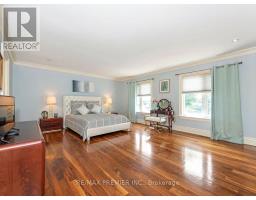 35 Yorkdale Crescent, Toronto, ON M9M1C2 Photo 20