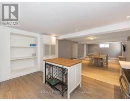 35 Yorkdale Crescent, Toronto, ON M9M1C2 Photo 37