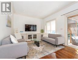 35 Yorkdale Crescent, Toronto, ON M9M1C2 Photo 17