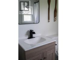 7424 Lakeshore Road, Lambton Shores, ON N0N1J3 Photo 20