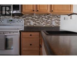 7424 Lakeshore Road, Lambton Shores, ON N0N1J3 Photo 7
