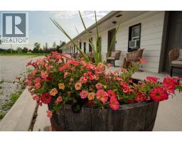7424 Lakeshore Road, Lambton Shores, ON N0N1J3 Photo 22