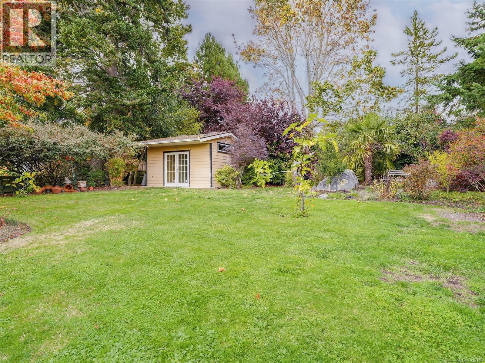 1158 Hadfield Ave - 44