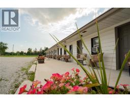 7424 Lakeshore Road, Lambton Shores, ON N0N1J3 Photo 23