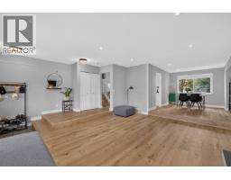 11908 Meadowlark Drive, Maple Ridge, BC V2X9L7 Photo 9