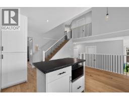 11908 Meadowlark Drive, Maple Ridge, BC V2X9L7 Photo 17