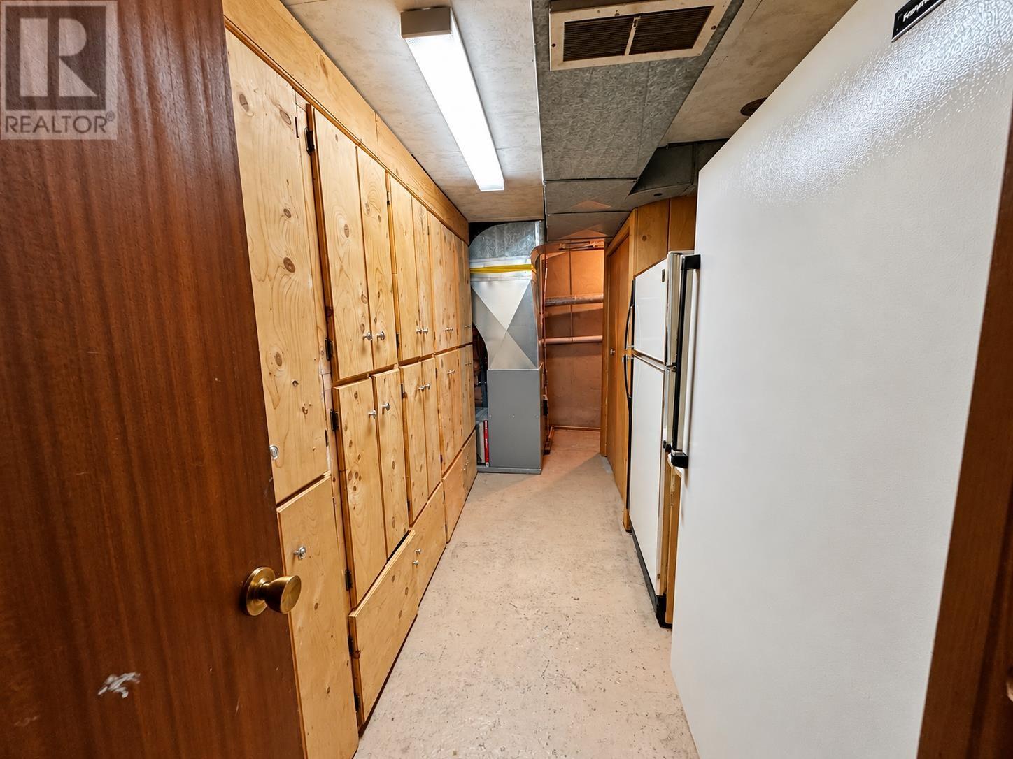 367 Northern Ave. E. — photo 29