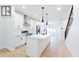 Primary Bedroom - 6 Fireside Close, Cochrane, AB T4C3E1 Photo 6