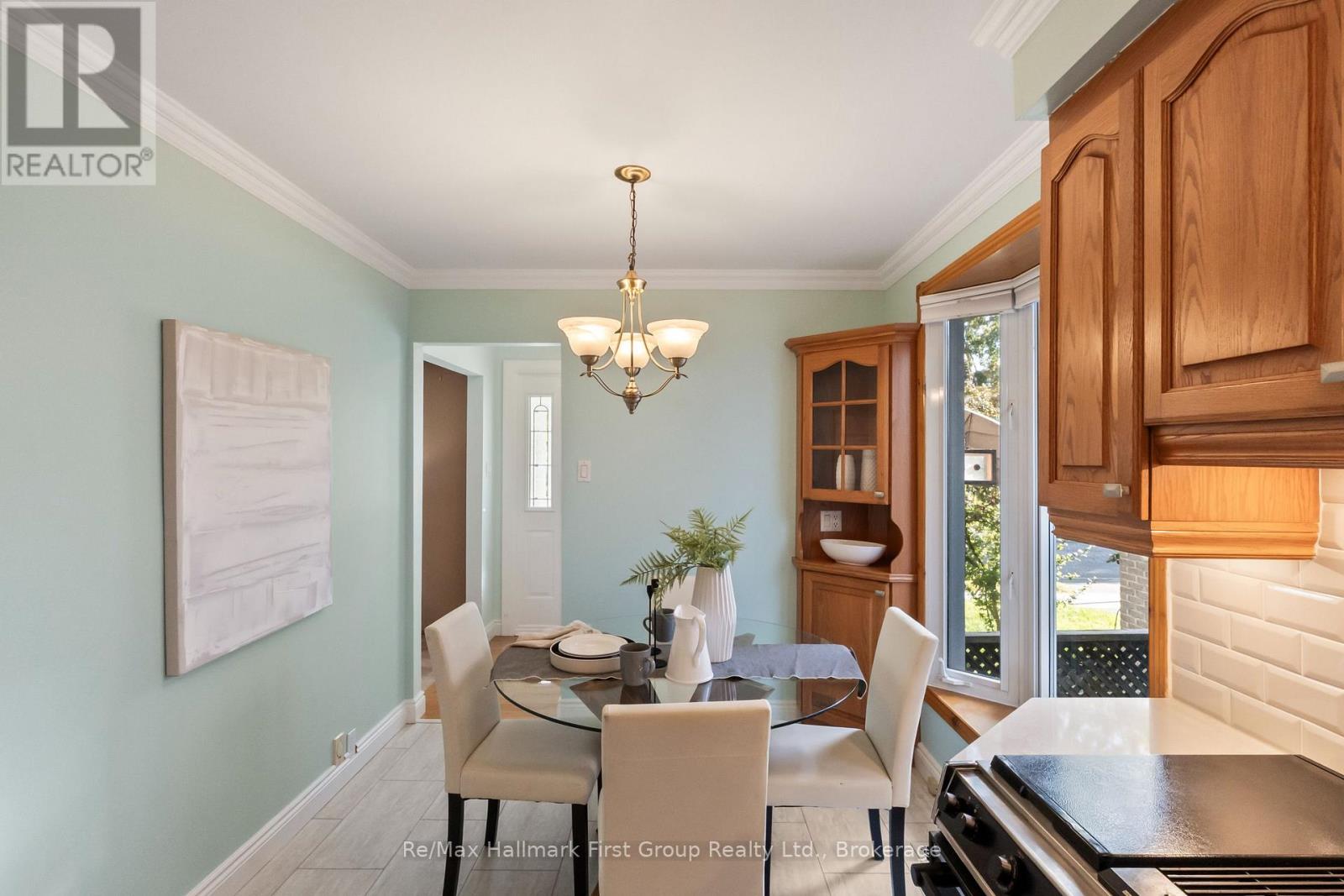 8 Calais Street, Whitby, ON photo 26