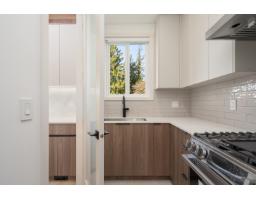 102 14753 111a Avenue, Surrey, BC V3R2E2 Photo 13