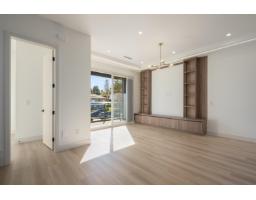 102 14753 111a Avenue, Surrey, BC V3R2E2 Photo 8