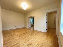 290 Beverley Street, Winnipeg, MB R3G1T7 Photo 16