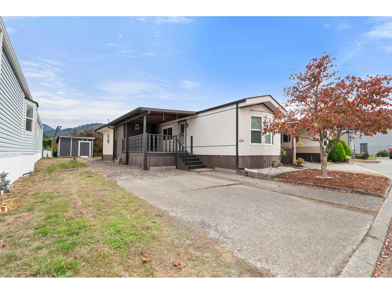 129 6338 VEDDER ROAD, Sardis South