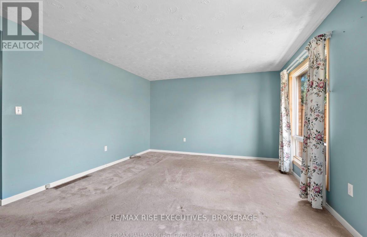773 Ashwood Drive — photo 8
