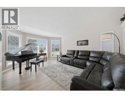 Games room - 115 Braeshire Lane, Saskatoon, SK S7V1A1 Photo 15
