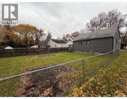 182 Fourth Avenue N, Yorkton, SK S3N1A8 Photo 15