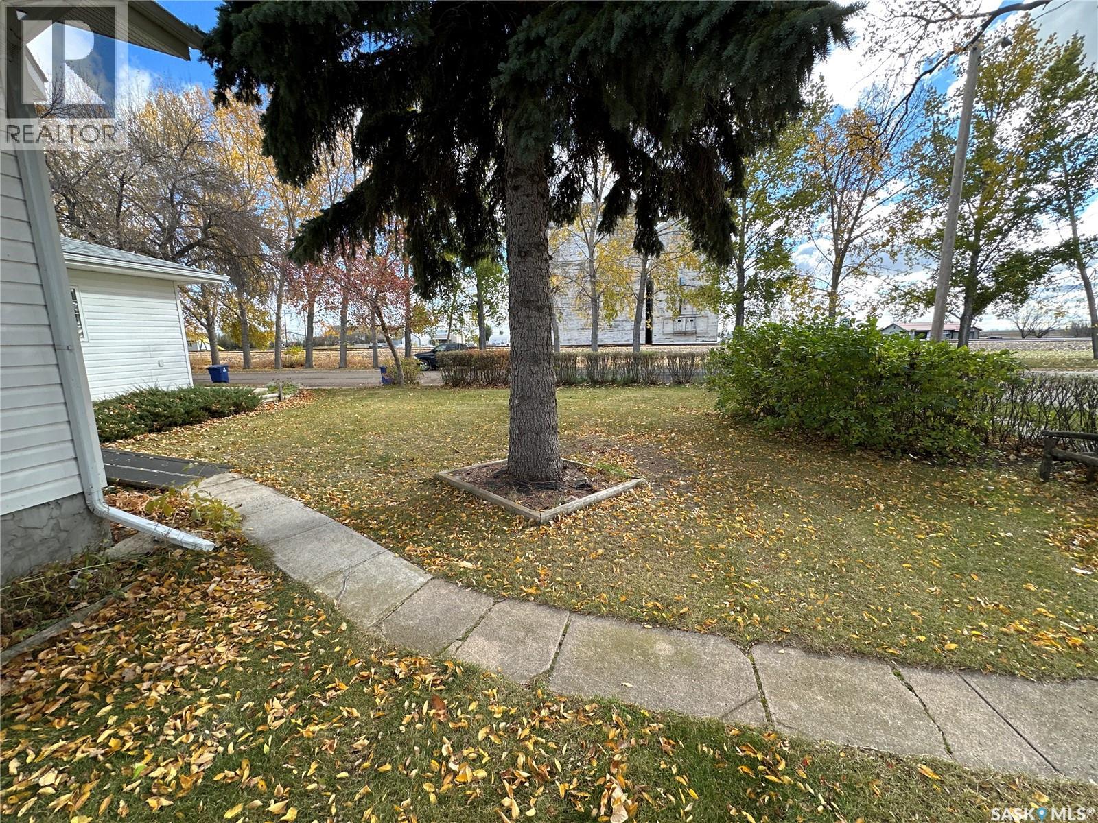 418 Railway AVENUE - 24