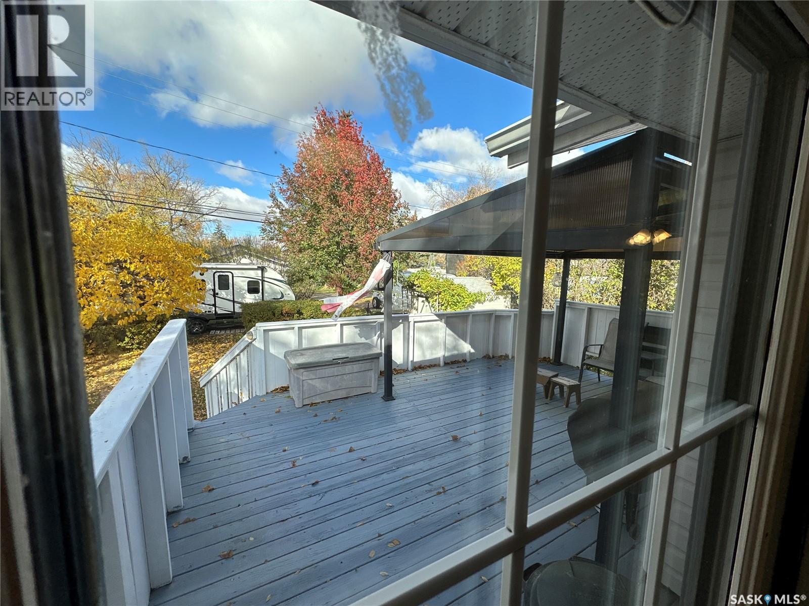 418 Railway AVENUE - 9