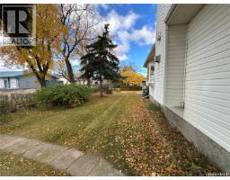 418 Railway Avenue, Rosthern, SK S0K3R0 Photo 23