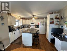 Bedroom - 418 Railway Avenue, Rosthern, SK S0K3R0 Photo 6