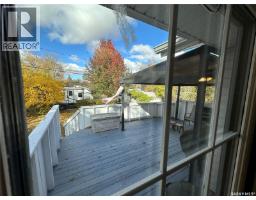 Family room - 418 Railway Avenue, Rosthern, SK S0K3R0 Photo 9
