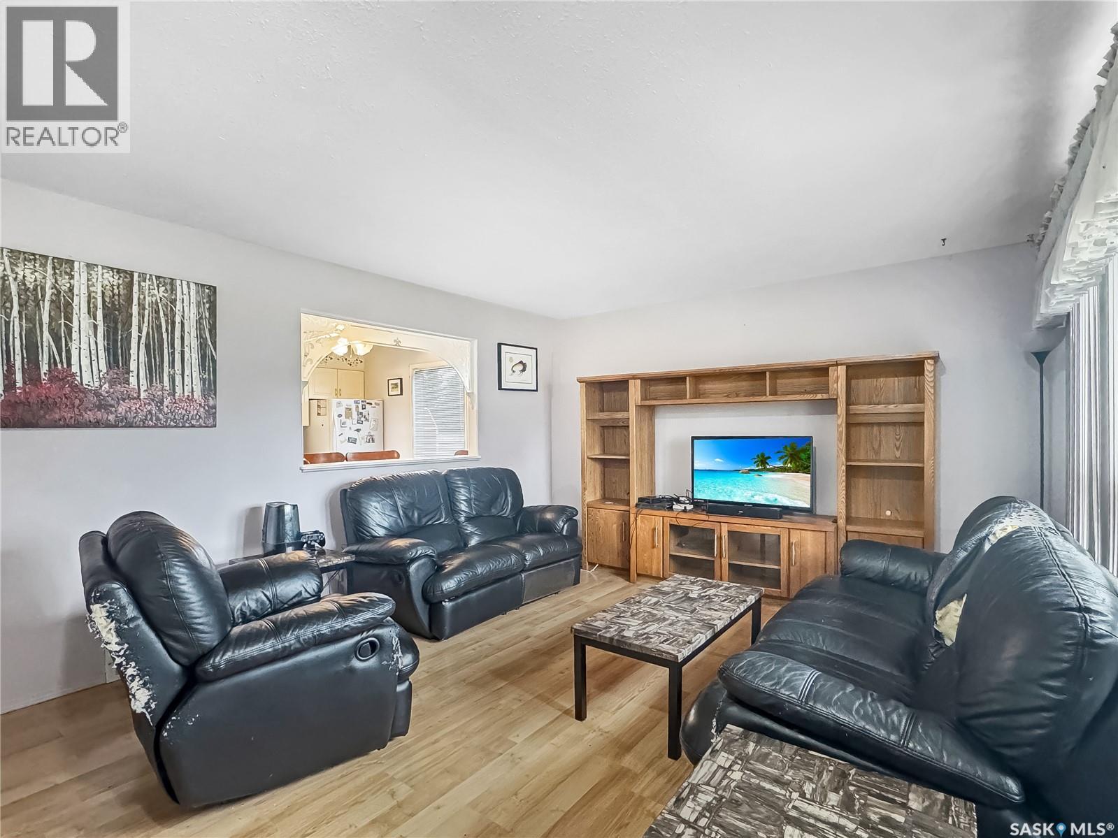 117 Hudek AVENUE W, Hafford — photo 5
