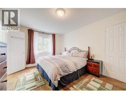 245 Fern Crescent, Waterloo, ON N2V2P9 Photo 17