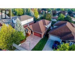 245 Fern Crescent, Waterloo, ON N2V2P9 Photo 46