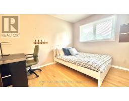 989 Goren Avenue, Ottawa, ON K1G2T8 Photo 15