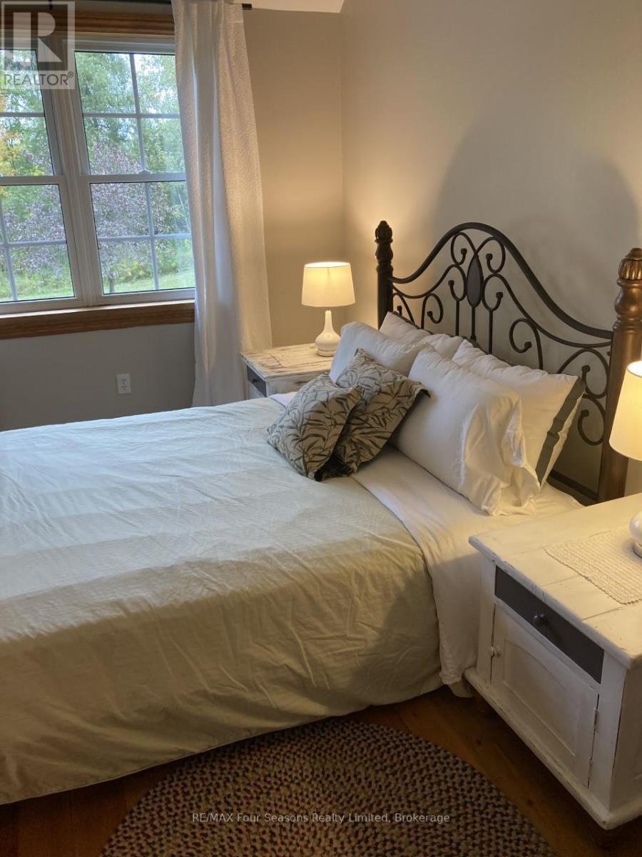 103 ROBERTSON AVENUE, Meaford — photo 9