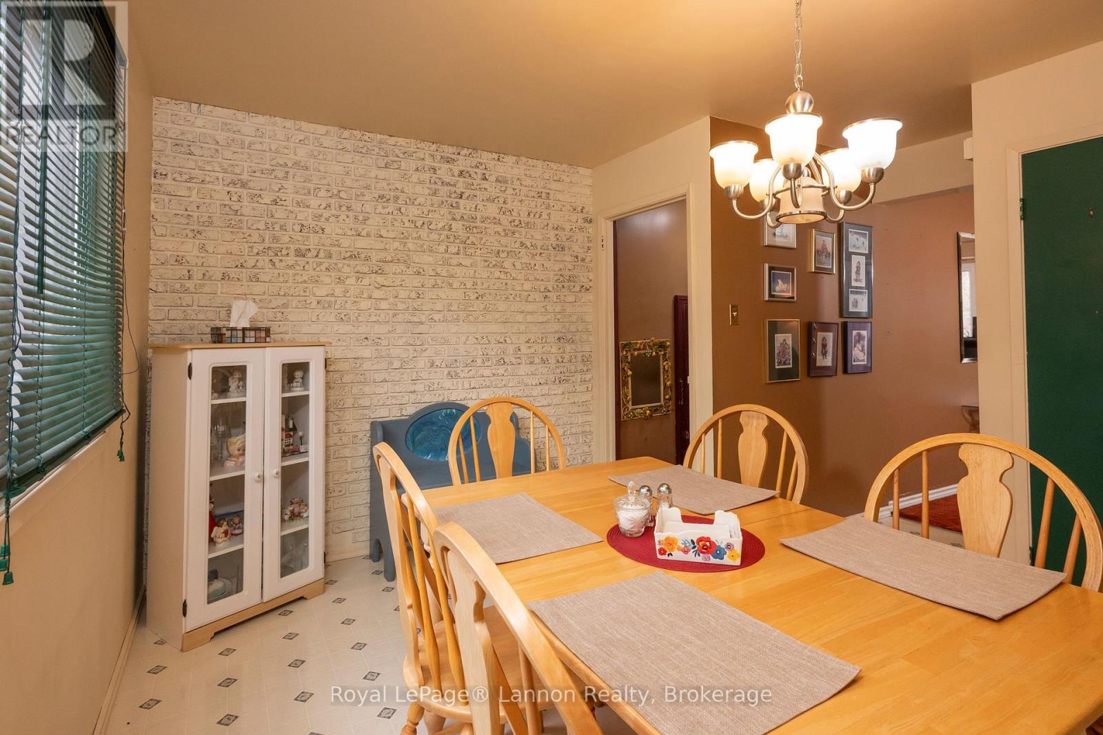 134 Ashland Place — photo 8