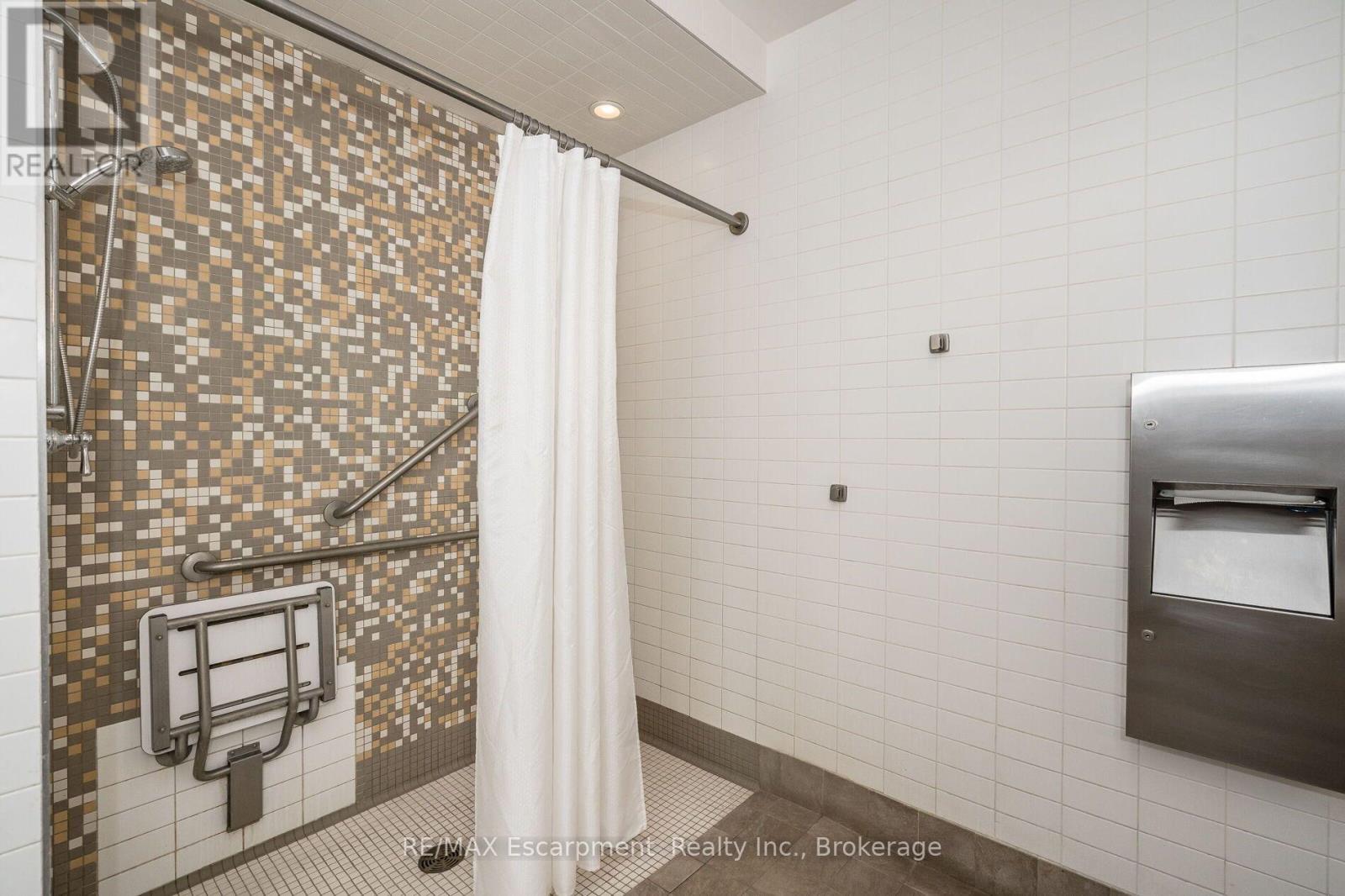 1055 Southdown Road — photo 41
