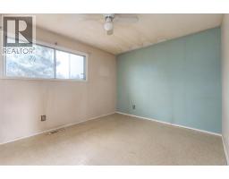 4724 Nipawin Crescent NW - photo 10