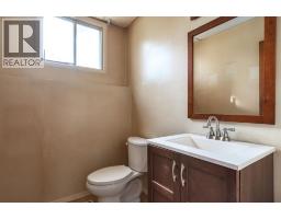4724 Nipawin Crescent NW - photo 18