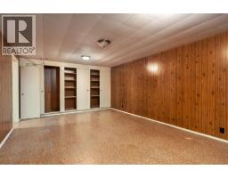 4724 Nipawin Crescent NW - photo 19