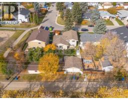 4724 Nipawin Crescent NW - photo 29