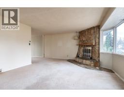 4724 Nipawin Crescent NW - photo 3
