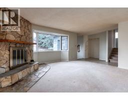 4724 Nipawin Crescent NW - photo 4
