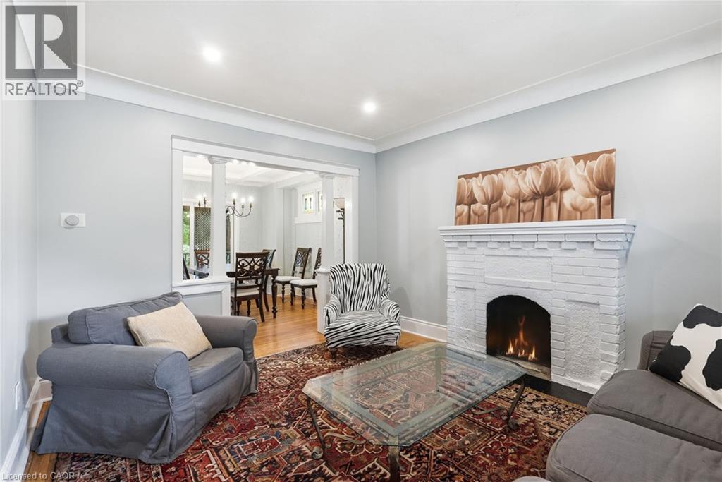 105 BALMORAL Avenue N - 10