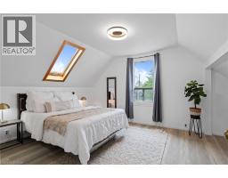 3 1/2 Dundonald Street, St  Catharines, ON L2P2A8 Photo 19