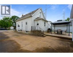 3 1/2 Dundonald Street, St  Catharines, ON L2P2A8 Photo 32