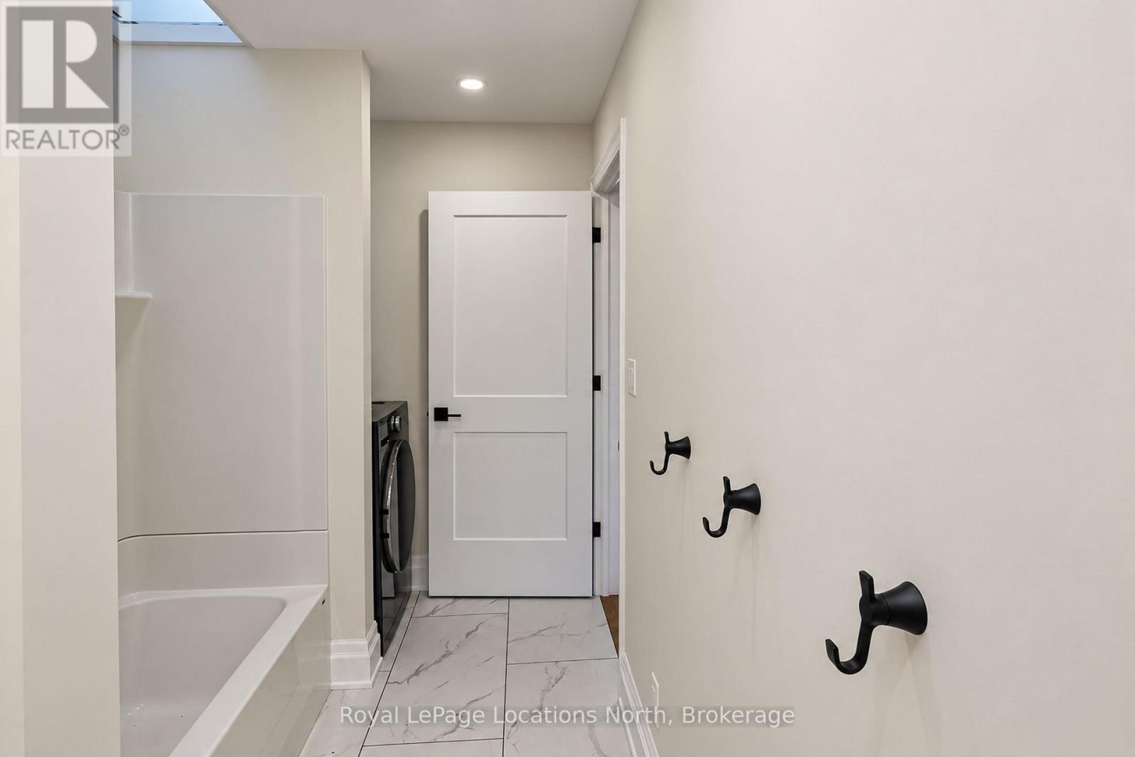 51 Sykes Street North — photo 23