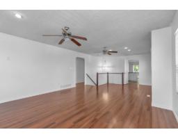 8067 Cedar Street, Mission, BC V2V3N2 Photo 6