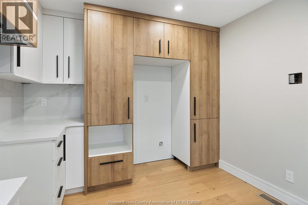 4015 Roseland Drive East — photo 19