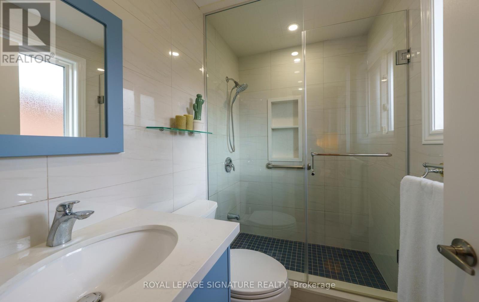 68 Ellenhall Square, Toronto, ON photo 21