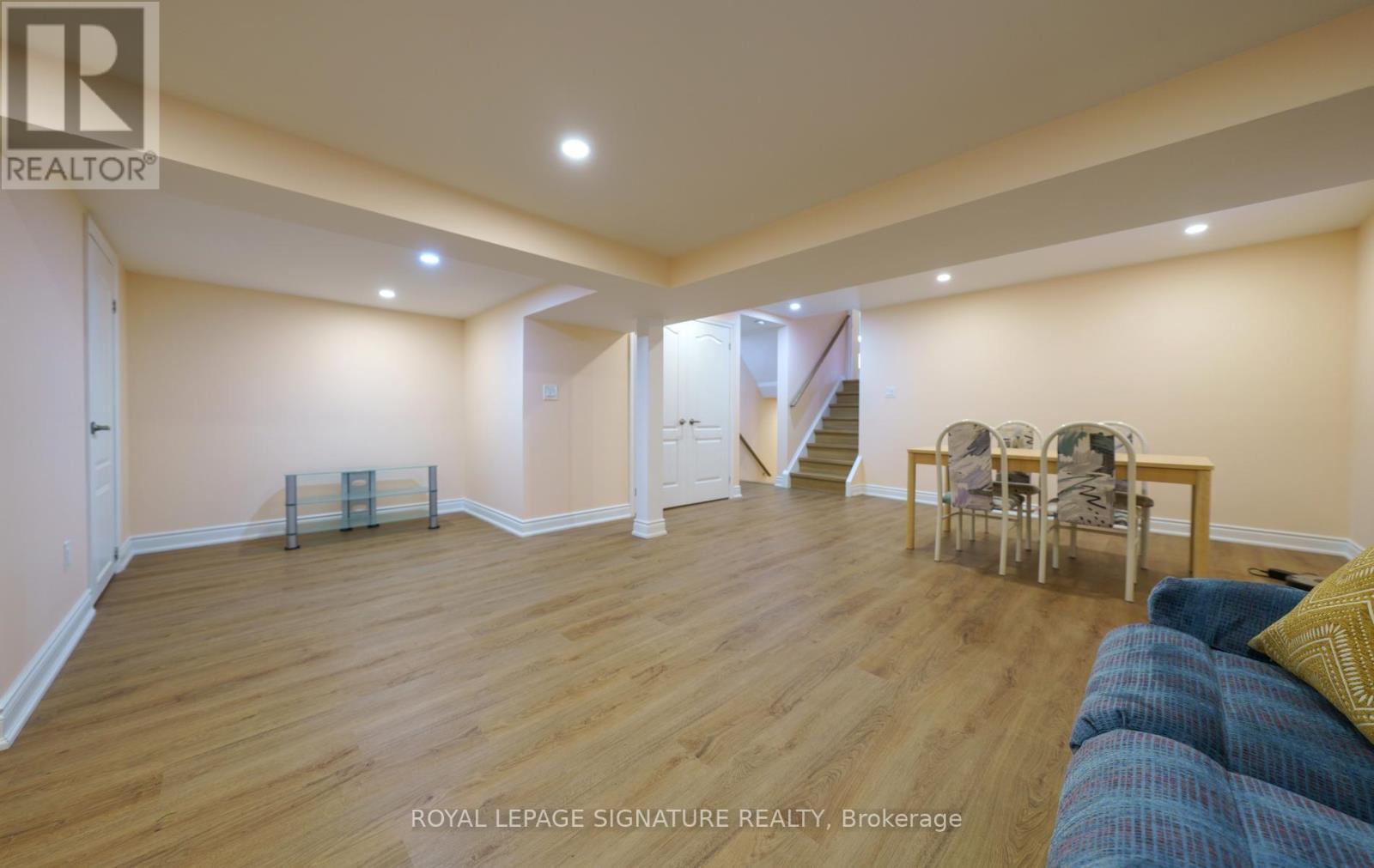 68 Ellenhall Square, Toronto, ON photo 33