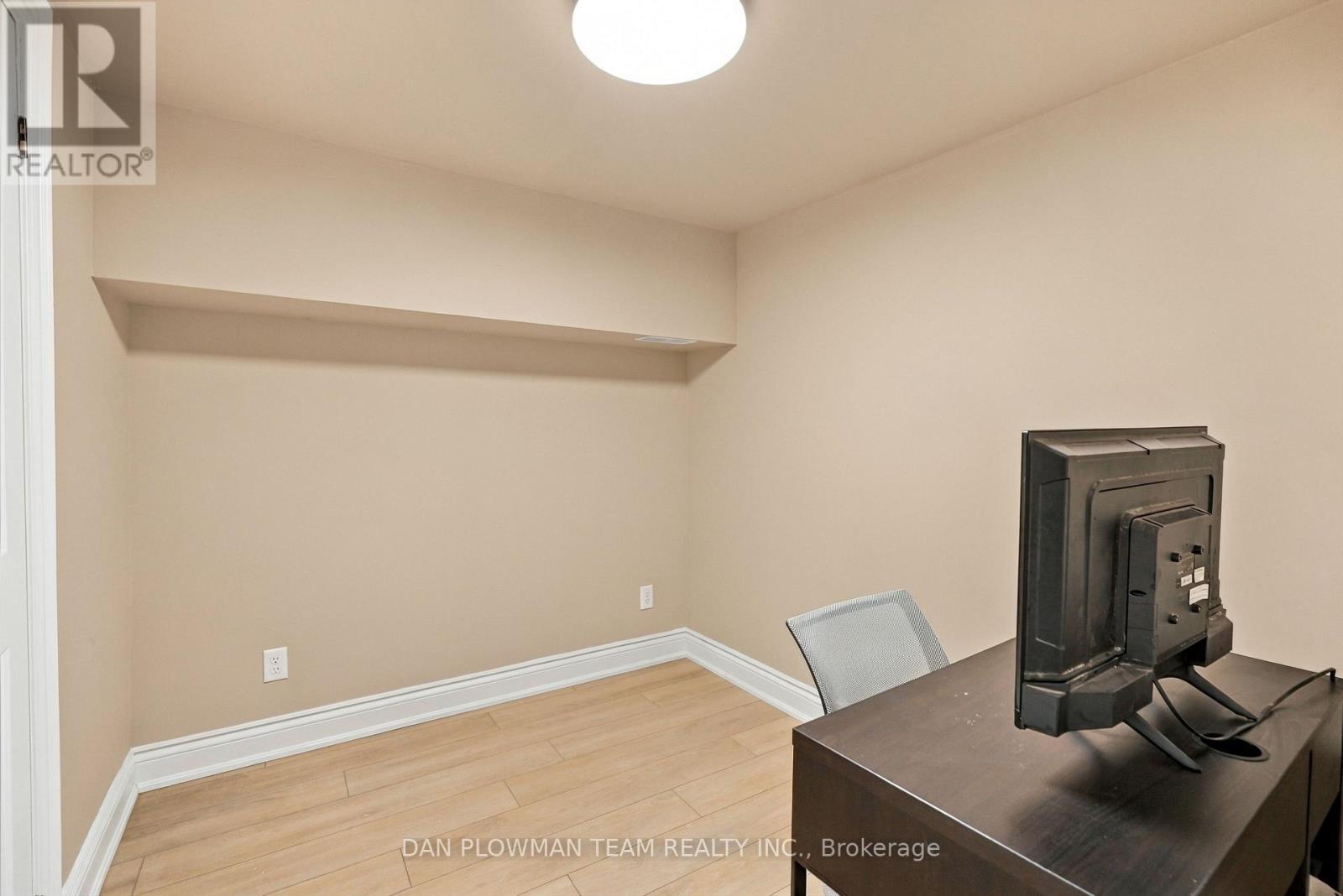794 Mary Street North, Oshawa, ON photo 40