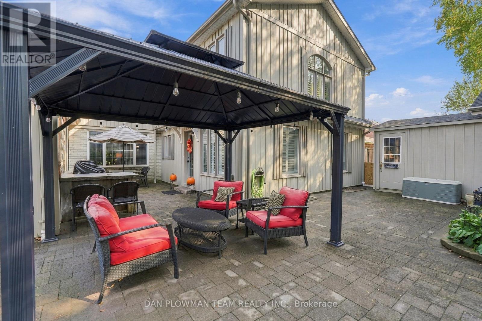 794 Mary Street North, Oshawa, ON photo 45