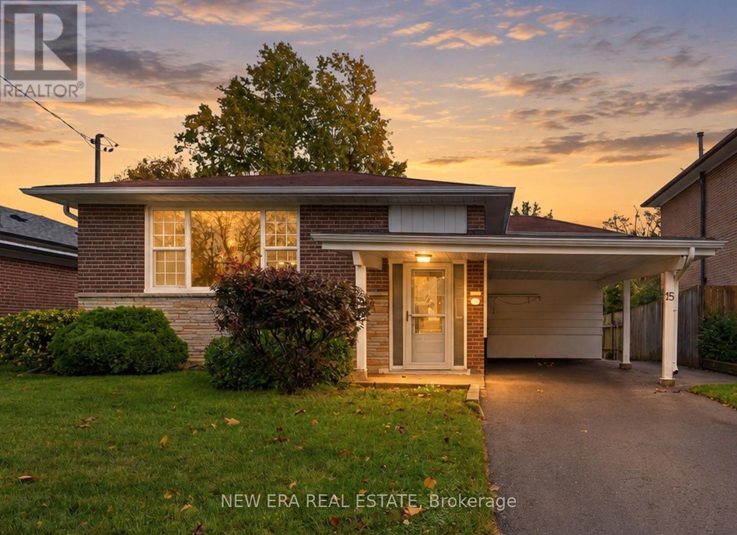 15 Marlena Drive, Toronto, ON photo 1